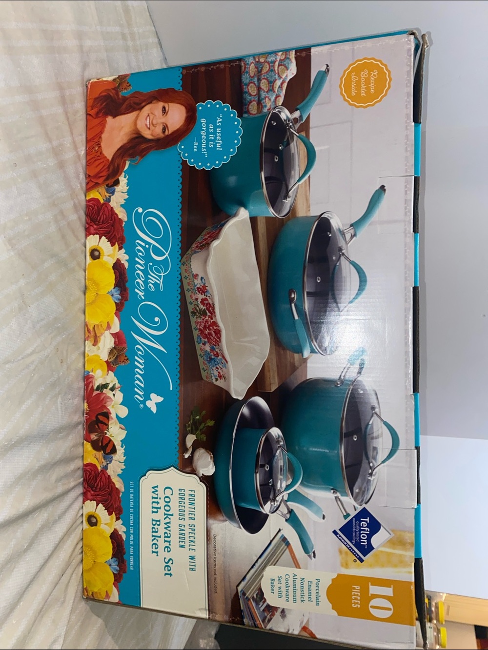 The Pioneer Woman Teal Ceramic 10-Piece Cookware Set with Floral Baker
